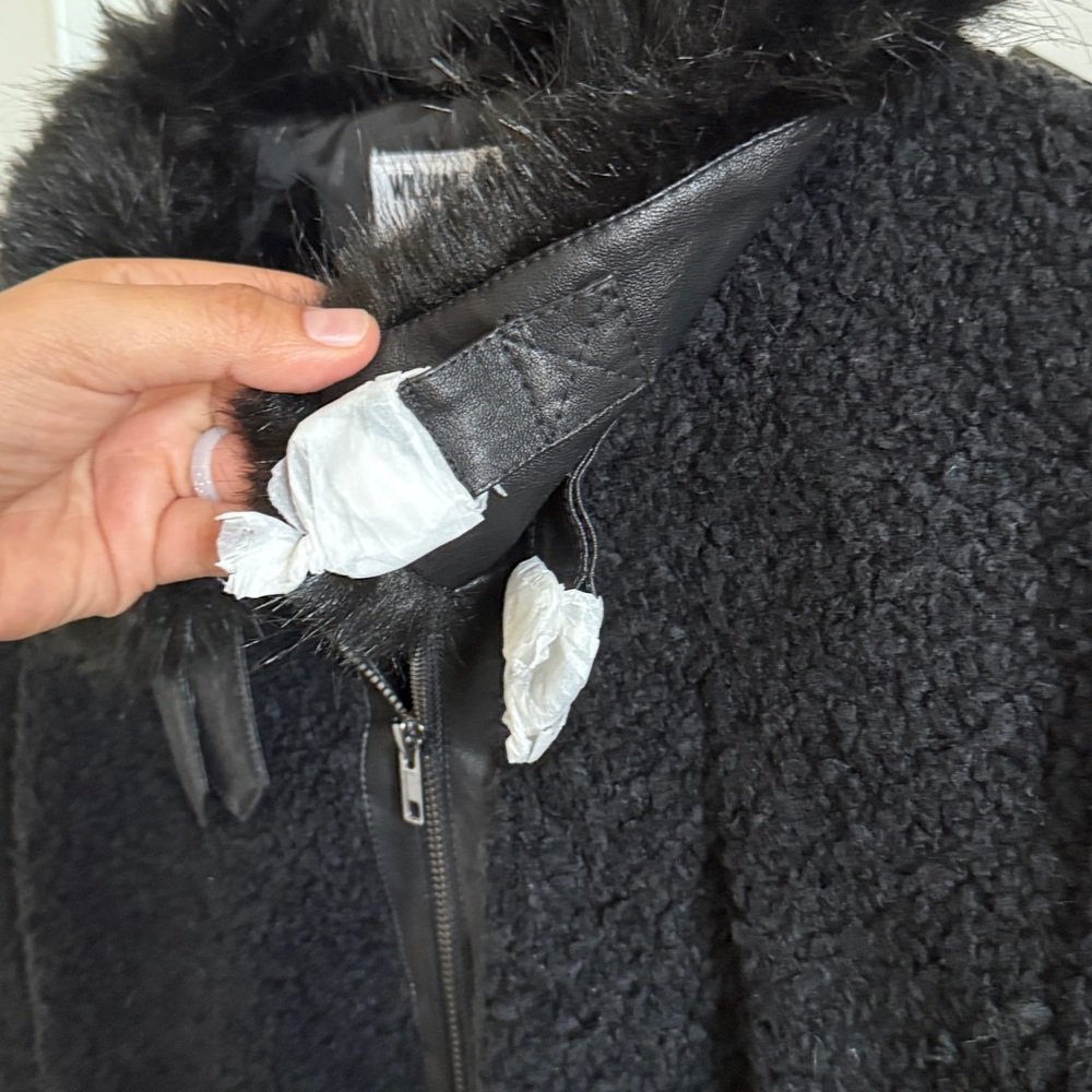 William Rast Black Faux Fur Trim Jacket Woman Size L New with Tags - Picture 4 of 10